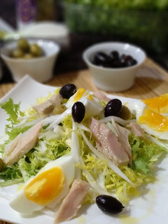 Una foto de Madrileña y castiza: Ensalada San Isidro