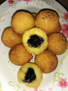 Foto resep Bola Ubi Isi Coklat