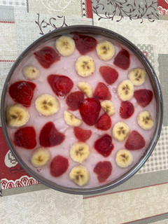 Könnyed, nyári gyümölcsös torta (liszt- és tojásmentes) recept fotója