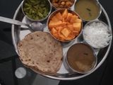 કાઠિયાવાડી દેશી ખાણું
