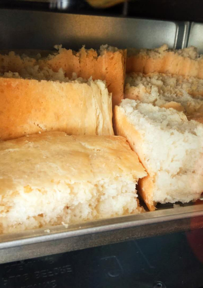 A picture of Bread.