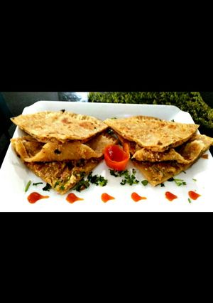 A picture of Hung curd stuff paratha.