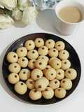 Gharayeba Cookies Dengan Cengkeh (الغريبه بالقرنفل)