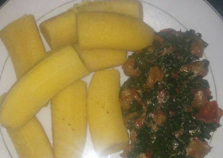 Plantain and soya chunks sauce