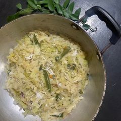 A picture of Cabbage Poriyal.