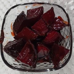 A picture of Instant Beetroot Murabba.