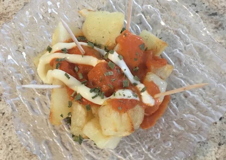 Patatas bravas