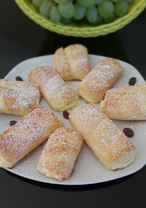 O poză a rețetei Foietaj cu brânză dulce.