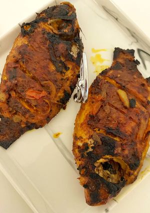 Whole telapia baked রেসিপির প্রধান ছবি