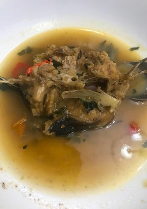A picture of Fresh catfish pepper soup.