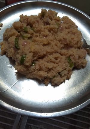 सूजी उपमा (suji upma recipe in hindi) रेसिपी मुख्य फोटो