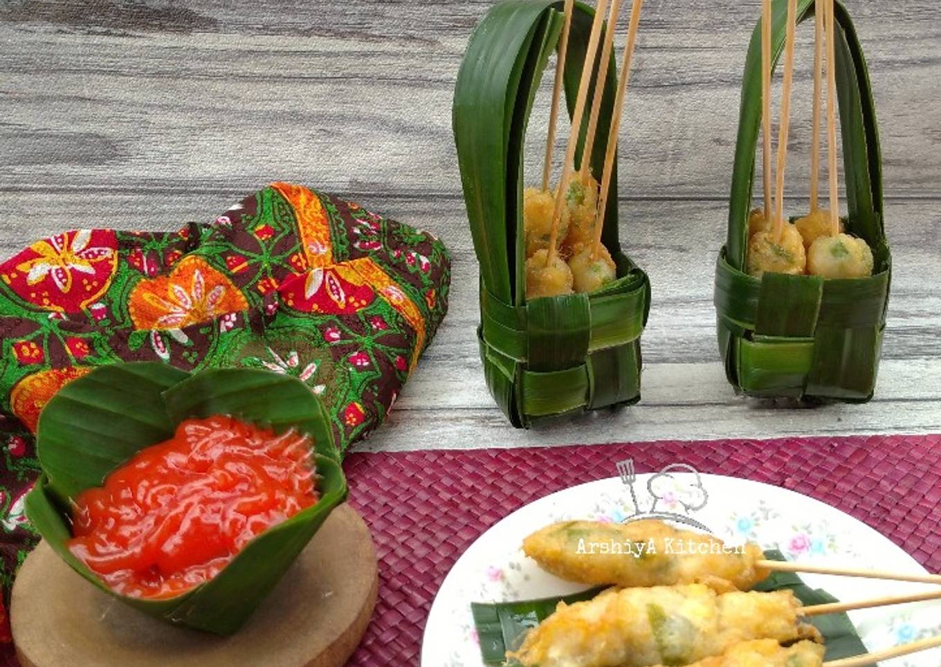 Sempol Ayam dengan Takir Anyaman Pandan