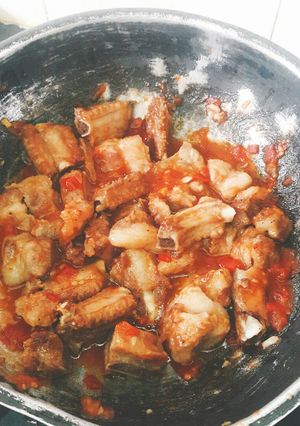 Hình của món Sườn sốt me.