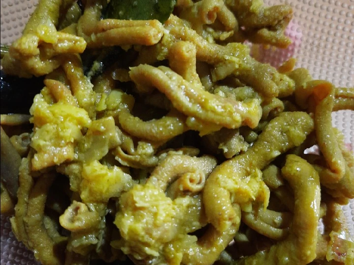 Langkah Gampang Membuat Resep Usus ayam bumbu kuning yummy yang Bikin Ngiler Anti Ribet, Mantap