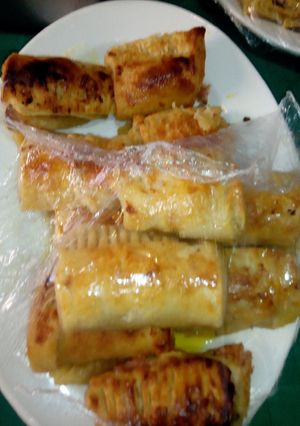 A picture of Sausage rolls.