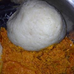 A picture of Egusi and tuwo.
