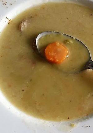 Une photo de Soupe de pois cassés