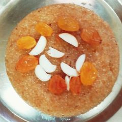 A picture of Suji ka halwa.