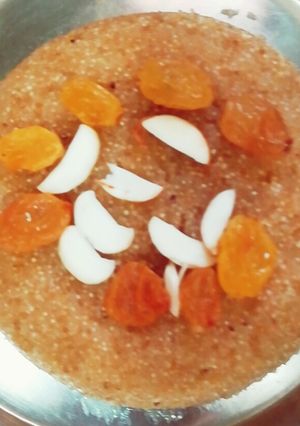 A picture of Suji ka halwa.