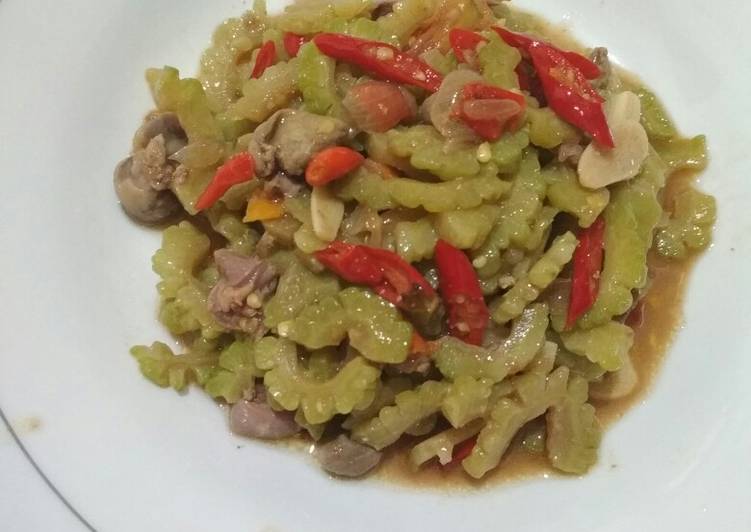 How to Cook Appetizing Tumis pare