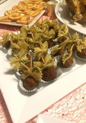 Une photo de Boulettes papillion