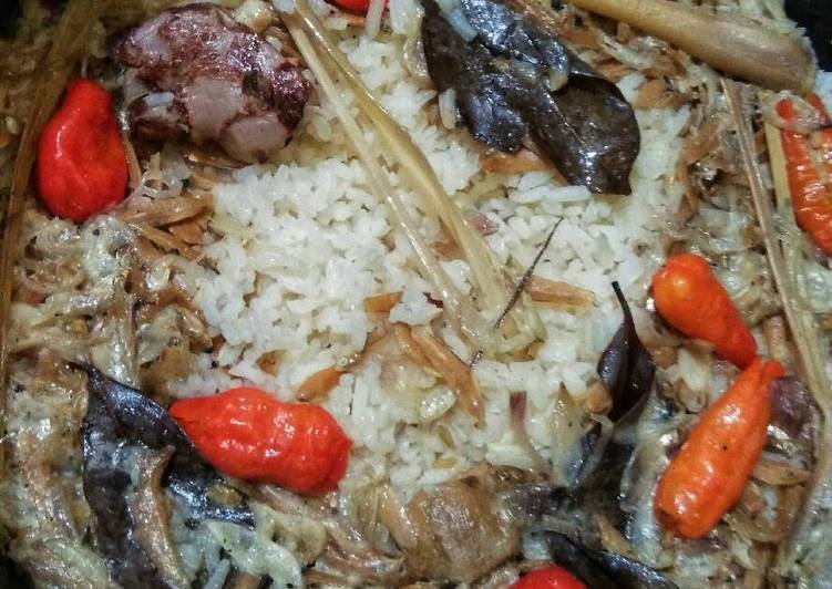 Bagaimana Membuat Nasi Liwet Ricecooker, Menggugah Selera