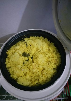 Foto resep Masak nasi kuning acara ulang tahun suami.