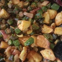 A picture of Aaloo bhindi bhaja.