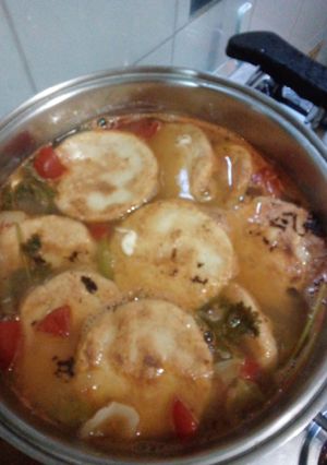 Una foto de Sopa de capirotadas de queso derretido