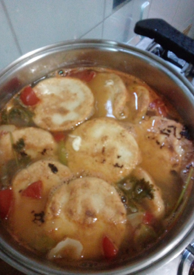 Una foto de Sopa de capirotadas de queso derretido