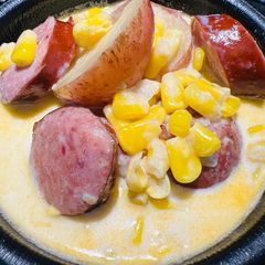 A picture of Chunky Smoked Sausage Corn 🌽 Chowder.