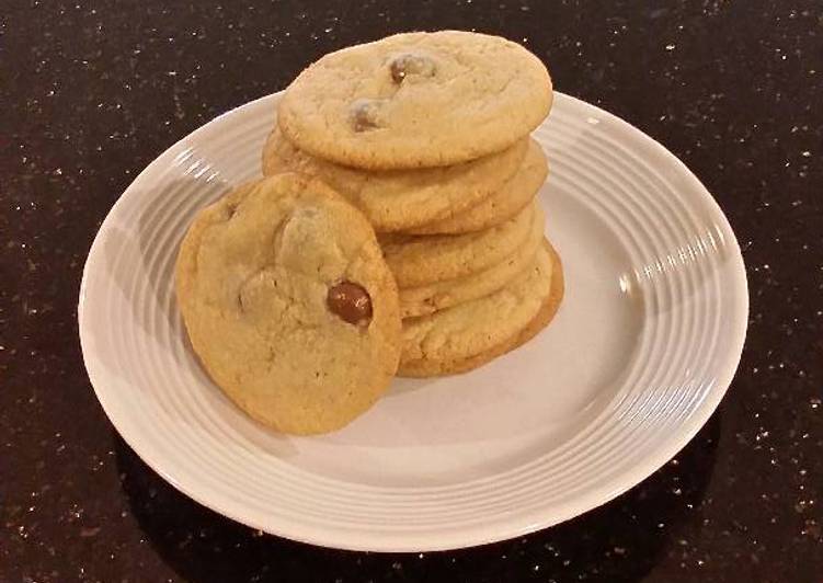 Recipe of Super Quick Homemade Toffee Chip Cookies