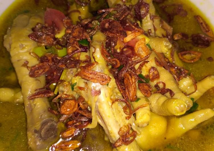 Bagaimana Membuat Soto Ceker Ayam Bening, Enak