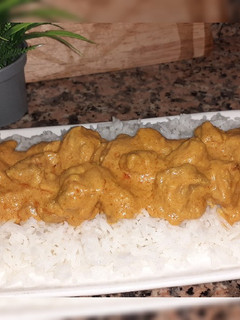 Una foto de Pollo con arroz basmati estilo Indio