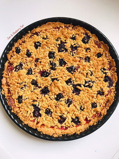 A picture of Budget Blueberry Crumble Tart.