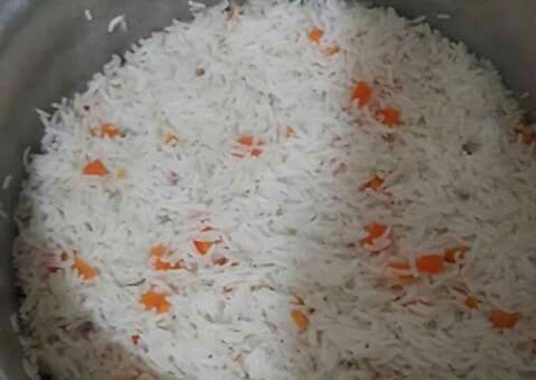 Step-by-Step Guide to Prepare Quick Rice  with carrots