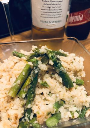 Una foto de Risotto con espárragos