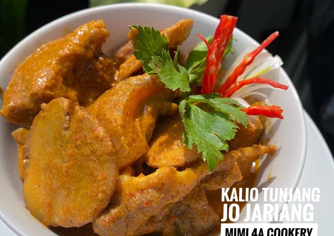 Wajib coba! Resep enak bikin Kalio Tunjang Jo Jariang (padang)  enak