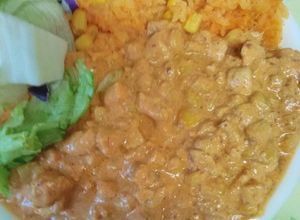 Una foto de Pollo con crema y chipotle al estilo Karla