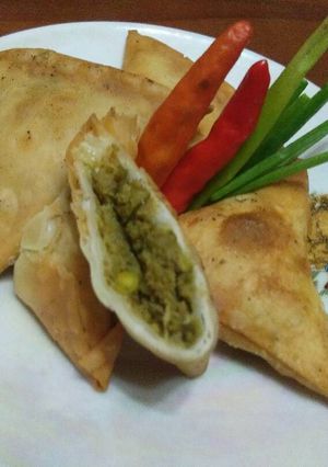 Foto resep Camilan Sehat dan Nikmat : Sambosa Isi Daging / Ayam