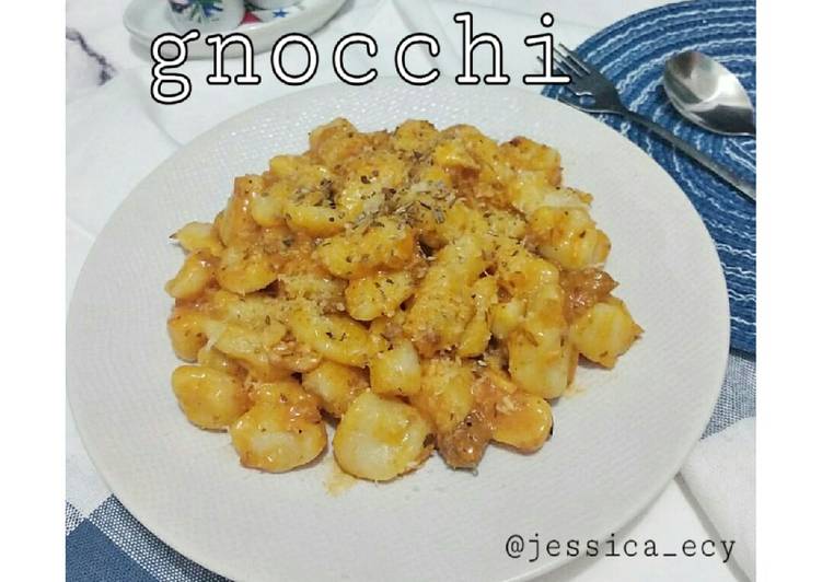 Gnocchi Saus Creamy Bolognese
