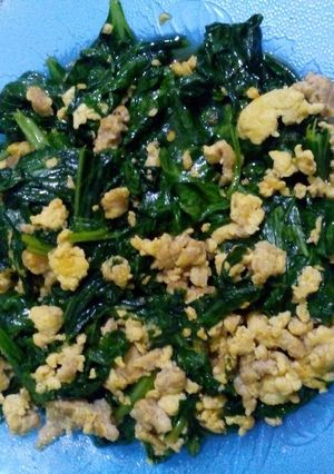 Foto resep Tumis Sawi Orek Telor dan Daging ( ayam, Piggy, sapi) 