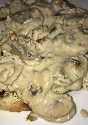 A picture of Chicken “Bunny Madeira”.