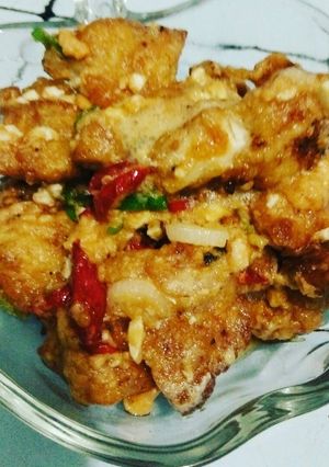 Foto resep Ayam Saos Telur Asin