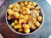 Hình ảnh của hạt sen tươi kho