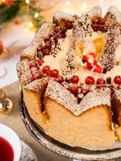 Foto di Charlotte di Pandoro e Crema al Tiramisù