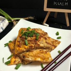 A picture of Chai Tow Kueh.
