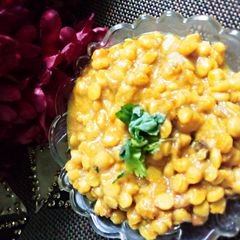 A picture of Bhunni chana Daal.