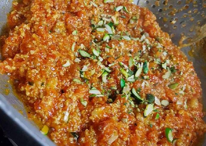 Recipe of Jamie Oliver Gajrela (gajar halwa)