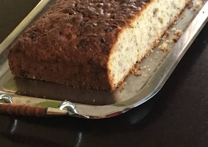 Banana cake